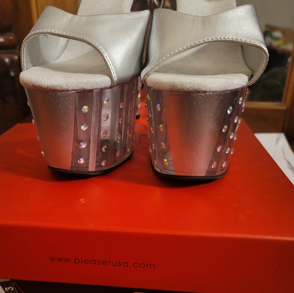 Bling heels - Picture 2 of 3